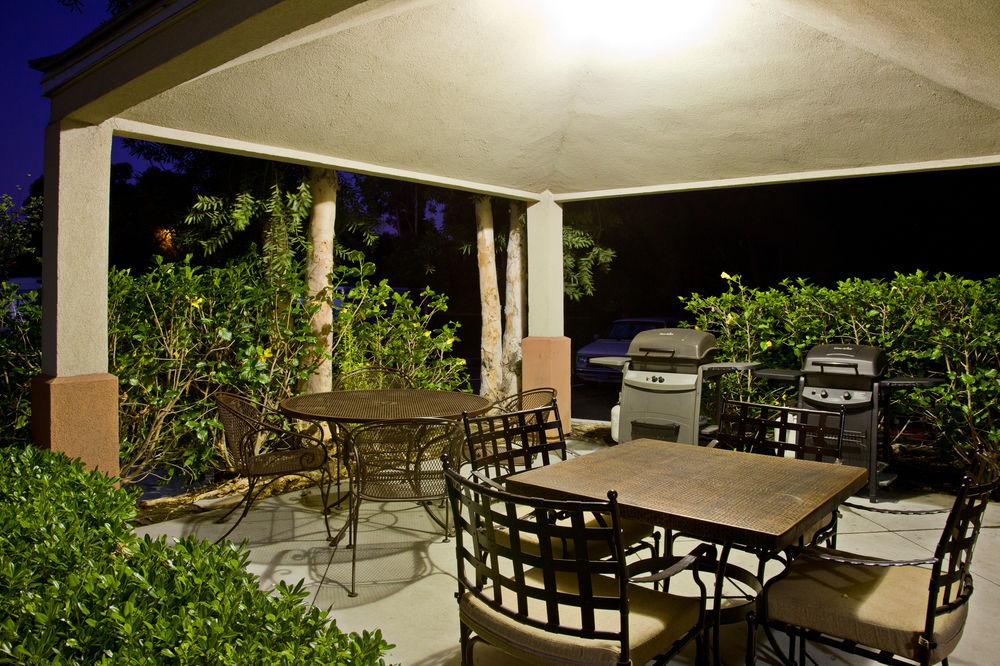 Sonesta Simply Suites Irvine East Foothill ليك فوريست المظهر الخارجي الصورة