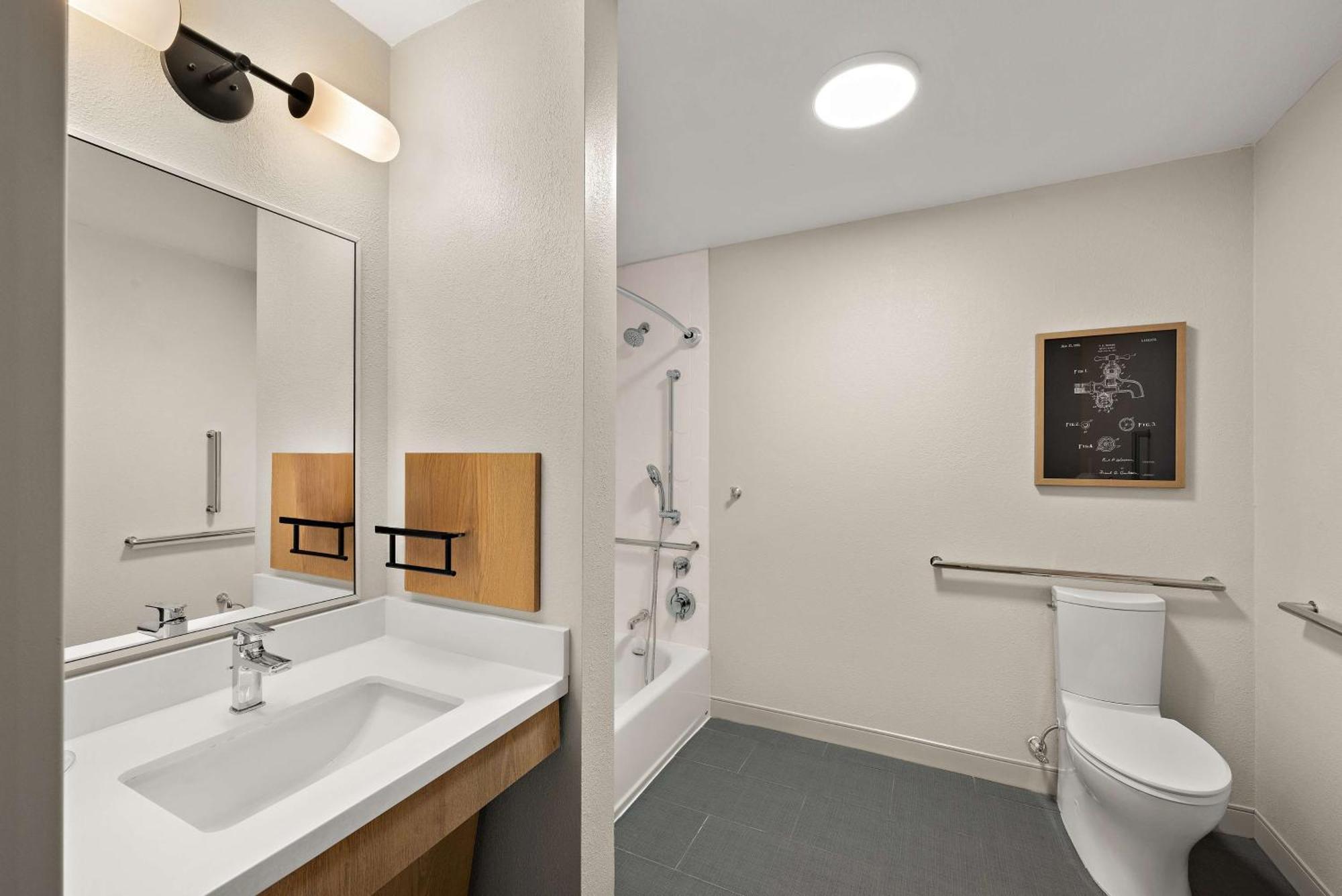 Sonesta Simply Suites Irvine East Foothill ليك فوريست المظهر الخارجي الصورة